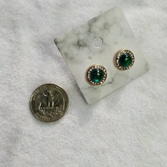 Green Crystal Earrings - Picture 4 of 5